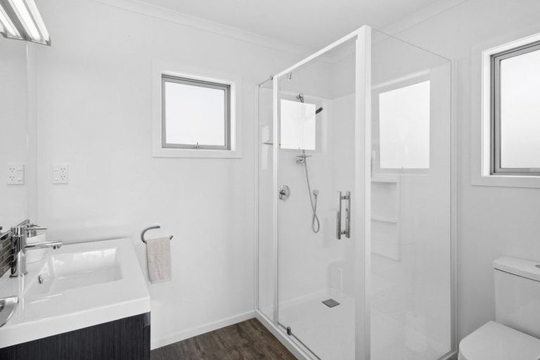 Photo of property in 54 Resolution Drive, Whitby, Porirua, 5024