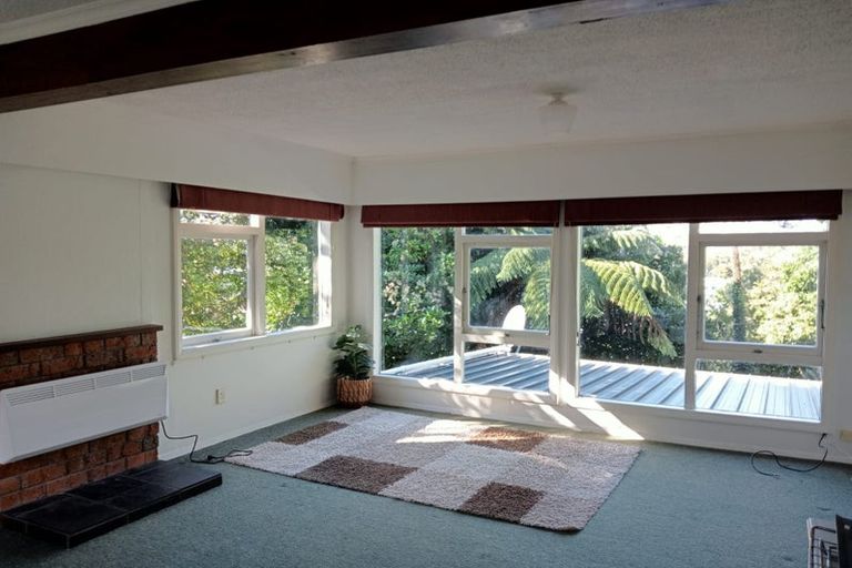 Photo of property in 75a Old Karori Road, Karori, Wellington, 6012
