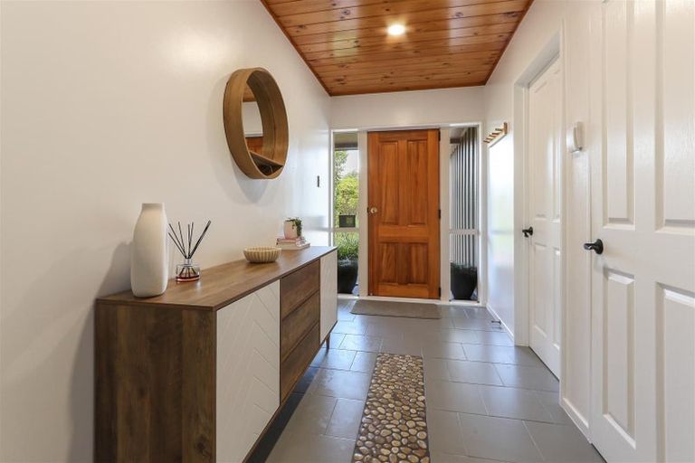 Photo of property in 14 Old State Mill Road, Mamaku, 3020