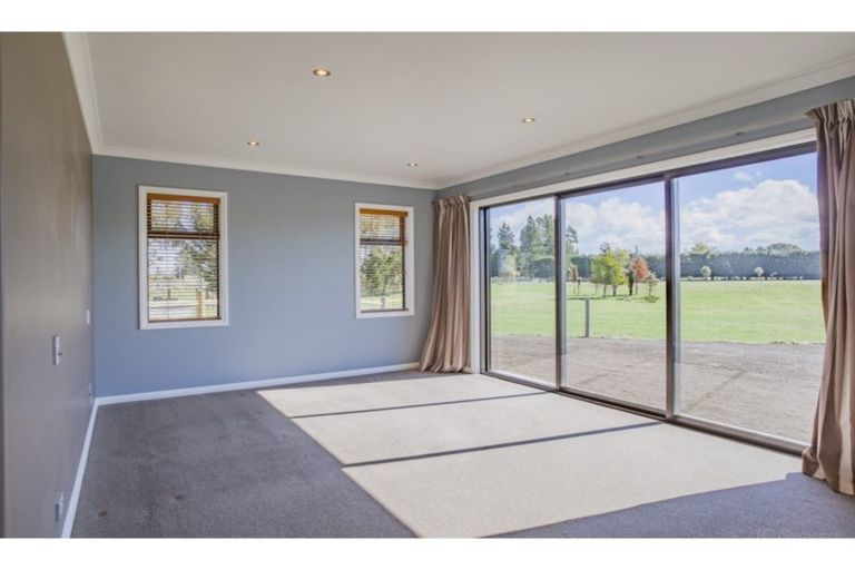 Photo of property in 16 Oak Street, Orari, Geraldine, 7992