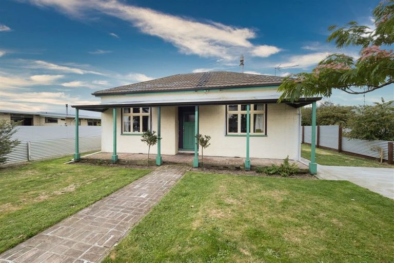Photo of property in 132 Mcmurdo Street, Tinwald, Ashburton, 7700