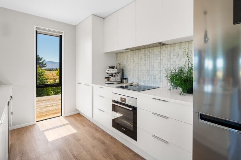 Photo of property in 8 Tahi Street, Albert Town, Wanaka, 9305