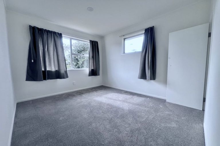 Photo of property in 6 Kenton Lane, Mangere, Auckland, 2022