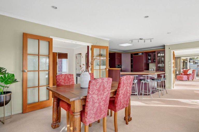 Photo of property in 8 Te Puroa Place, Huntington, Hamilton, 3210