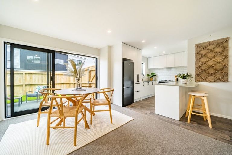 Photo of property in 42b Moeraki Road, Maoribank, Upper Hutt, 5018