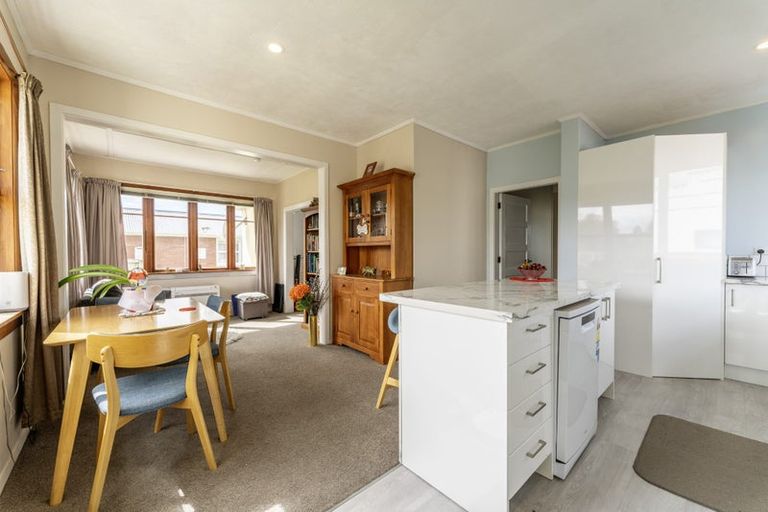 Photo of property in 26 Rhodes Street, Waimate, 7924