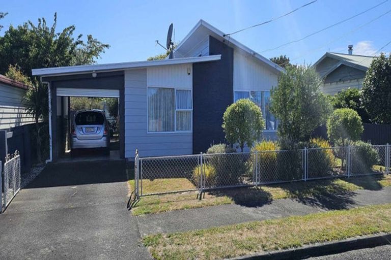 Photo of property in 12 Argyle Street, Whanganui, 4500