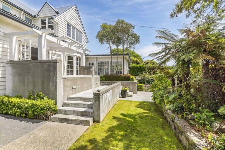 Photo of property in 21 Fancourt Street, Karori, Wellington, 6012
