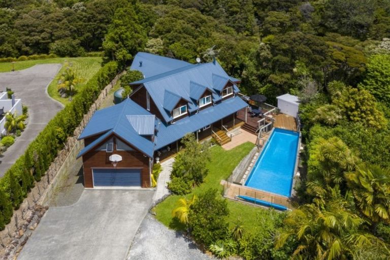 Photo of property in 26 Wicklam Lane, Greenhithe, Auckland, 0632