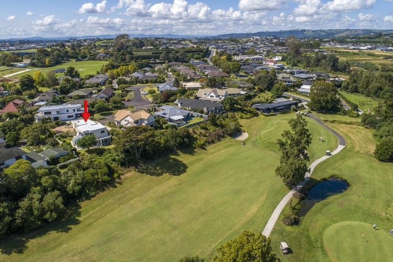 Photo of property in 10 Ashwood Grove, Omokoroa, 3114