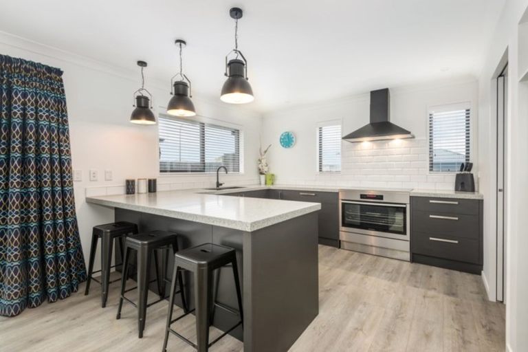 Photo of property in 38 Bradbury Avenue, Rolleston, 7614