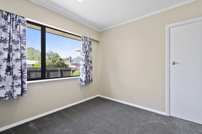 Photo of property in 63 Kashmir Avenue, Clouston Park, Upper Hutt, 5018