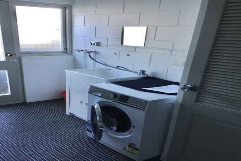 Photo of property in 1/5 Sinclair Street, Devonport, Auckland, 0624