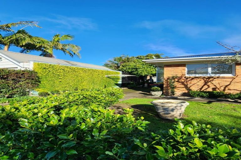 Photo of property in 1/1 Cambria Road, Devonport, Auckland, 0624