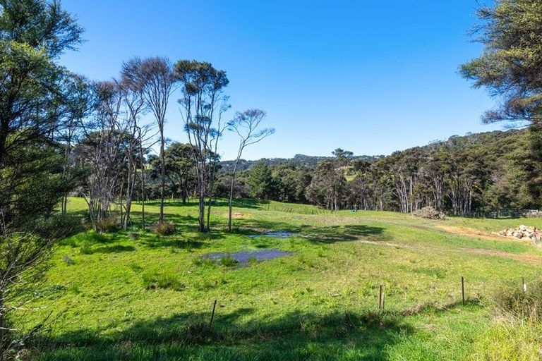 Photo of property in 231a Wishart Road, Helensville, 0875