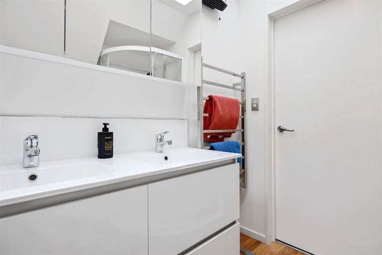 Photo of property in 68a Condell Avenue, Papanui, Christchurch, 8053