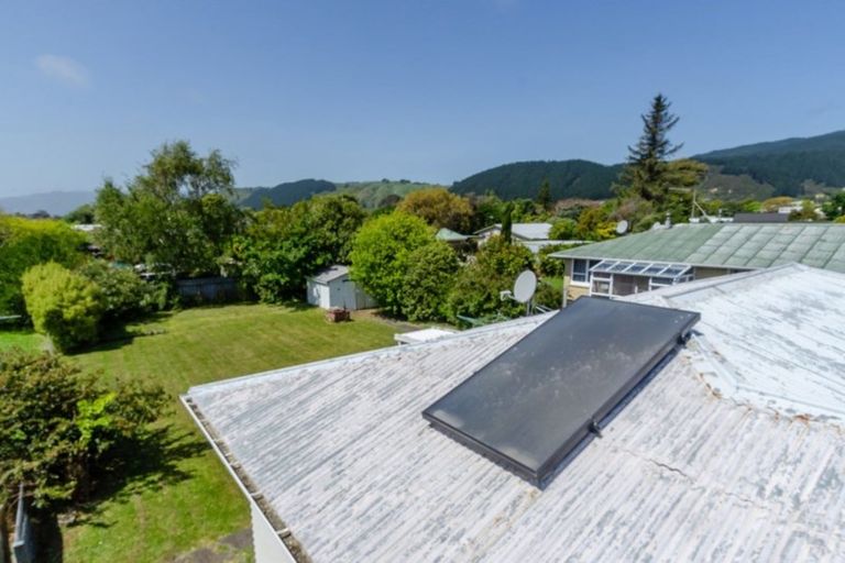 Photo of property in 64 Kapiti Road, Paraparaumu, 5032