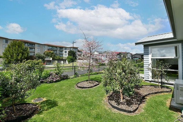 Photo of property in 5 Leggett Lane, Red Beach, 0932