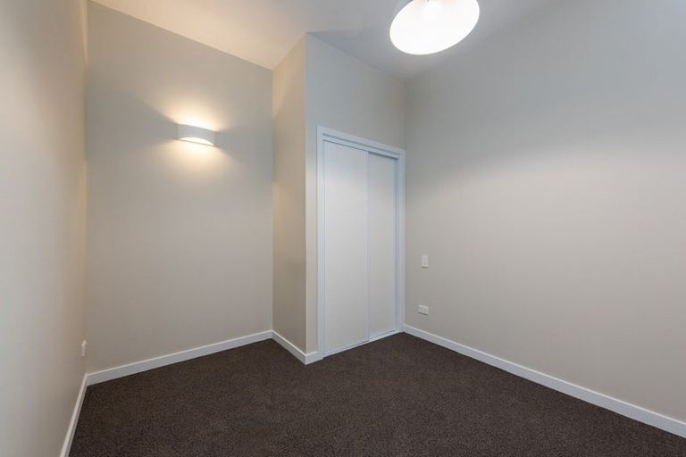 Photo of property in 15 Hall Street, Newtown, Wellington, 6021