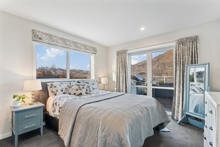 Photo of property in 3 Batsford Lane, Lower Shotover, Queenstown, 9371