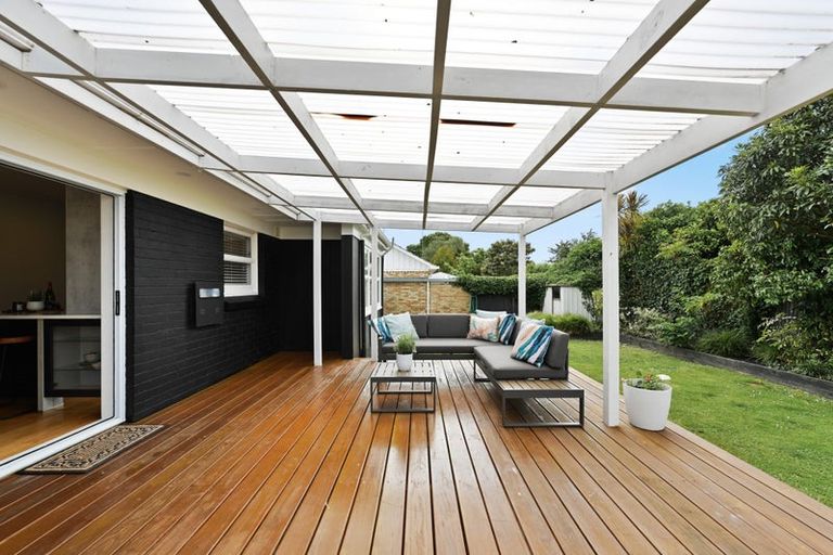 Photo of property in 8 Partington Place, Beerescourt, Hamilton, 3200