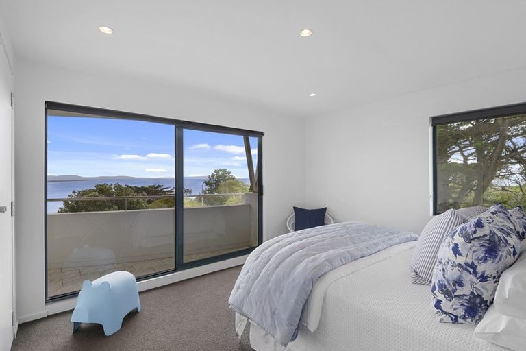 Photo of property in 142 Scarborough Road, Scarborough, Christchurch, 8081