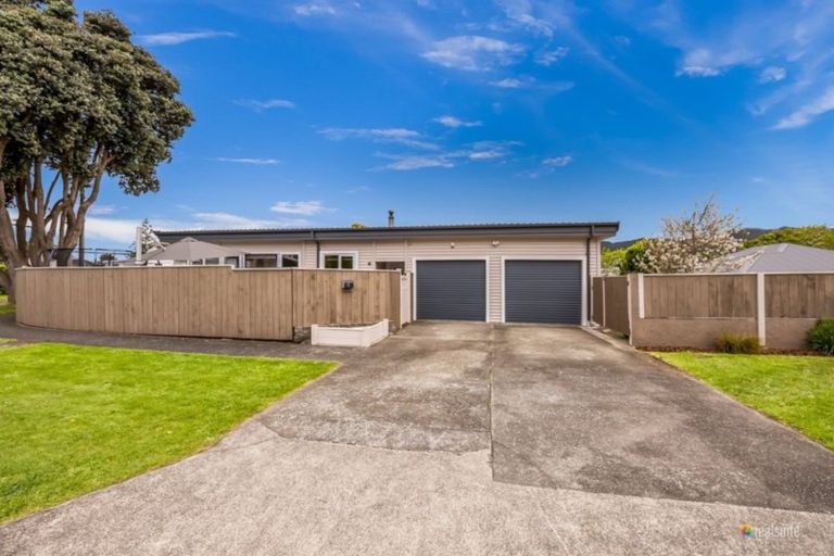 Photo of property in 1 Charleston Avenue, Boulcott, Lower Hutt, 5011
