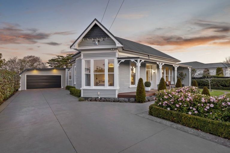 Photo of property in 90 Hawthorne Street, Strowan, Christchurch, 8052