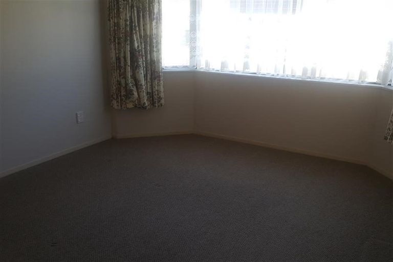 Photo of property in 245-247 Courtenay Street, Strandon, New Plymouth, 4312