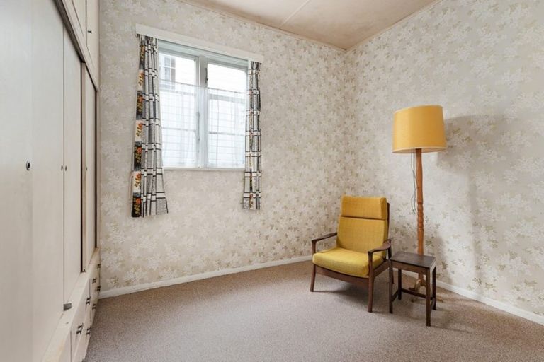 Photo of property in 34 Volga Street, Island Bay, Wellington, 6023