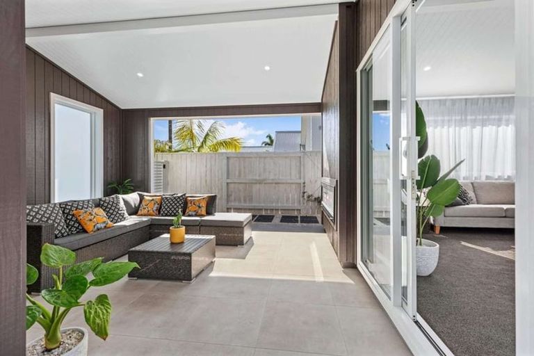 Photo of property in 8 Montiicola Drive, Papamoa Beach, Papamoa, 3118