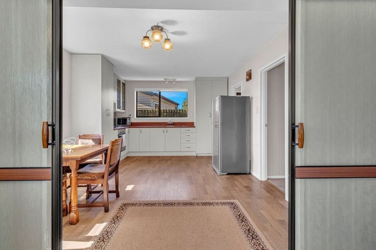 Photo of property in 2/21 Montclare Avenue, Ilam, Christchurch, 8041