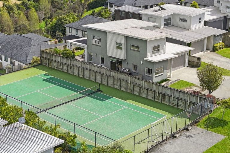 Photo of property in 126 Maire Road, Orewa, 0931