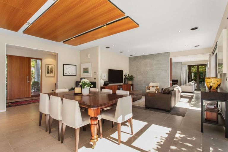 Photo of property in 21a Devonport Lane, St Albans, Christchurch, 8014