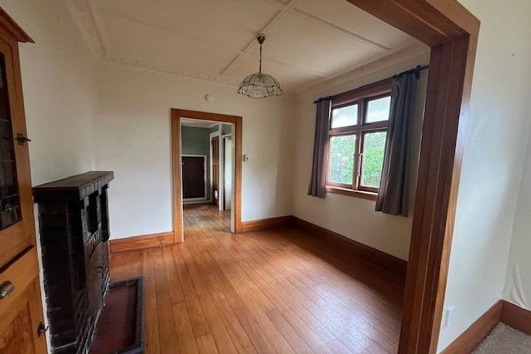 Photo of property in 37 Florence Avenue, Palmerston North, 4414