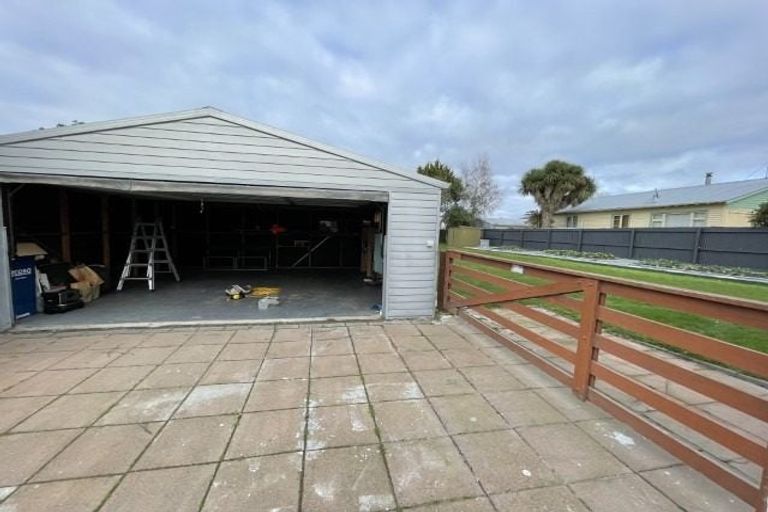 Photo of property in 24 Rakaia Terrace, Rakaia, 7710