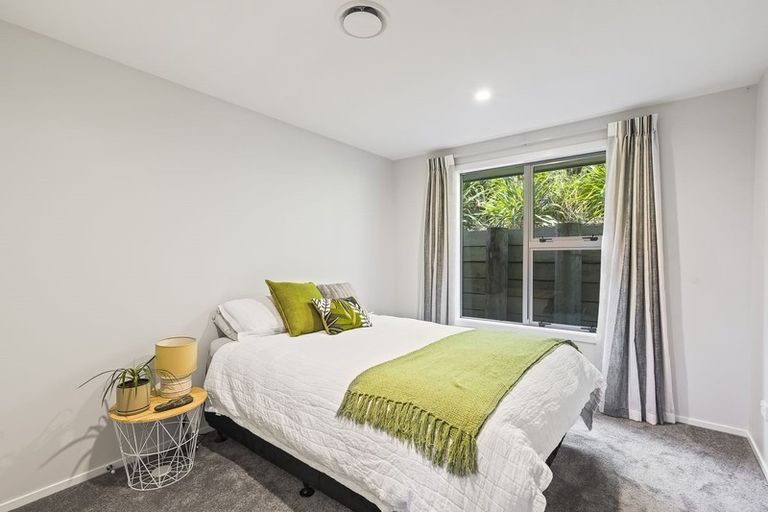 Photo of property in 99 Kakariki Grove, Waikanae, 5036