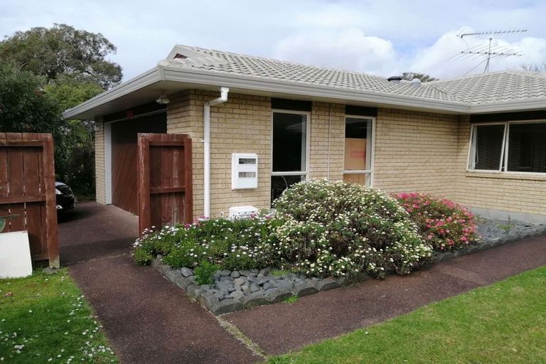 Photo of property in 39 Princeton Parade, Albany, Auckland, 0632