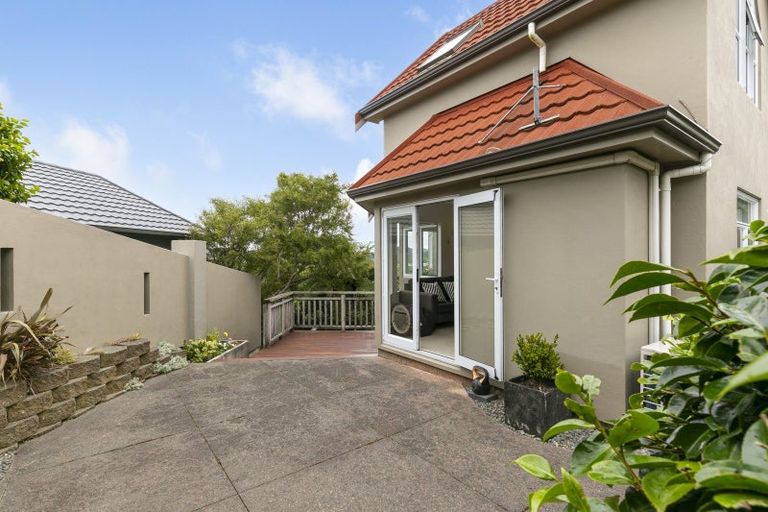 Photo of property in 29 Satara Crescent, Khandallah, Wellington, 6035