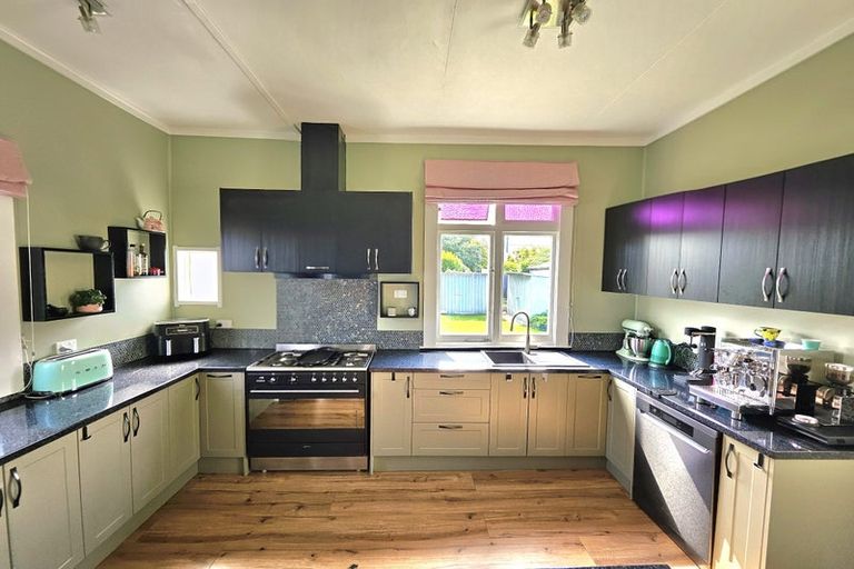 Photo of property in 71 Kennedy Road, Napier South, Napier, 4110