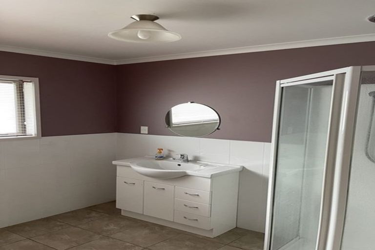 Photo of property in 3/43 Middle Road, Havelock North, 4130