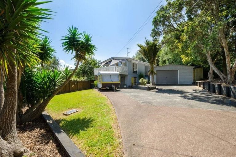 Photo of property in 52 O'neills Road, Swanson, Auckland, 0614