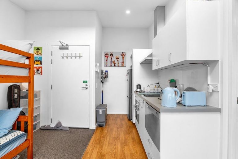 Photo of property in A9/101 Caledonian Road, St Albans, Christchurch, 8014
