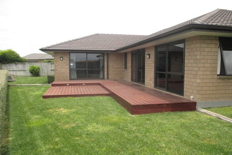 Photo of property in 16 Tennille Street, Flagstaff, Hamilton, 3210