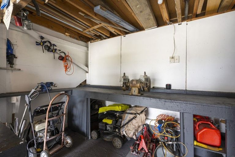 Photo of property in 10 Arawa Place, Onerahi, Whangarei, 0110