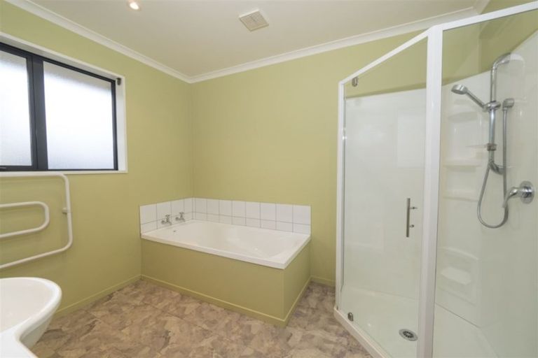 Photo of property in 1a Buckleys Terrace, Tinwald, Ashburton, 7700