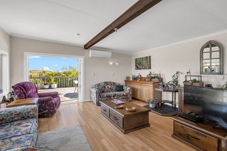 Photo of property in 35 Wainui Street, Koitiata, Whanganui, 4581