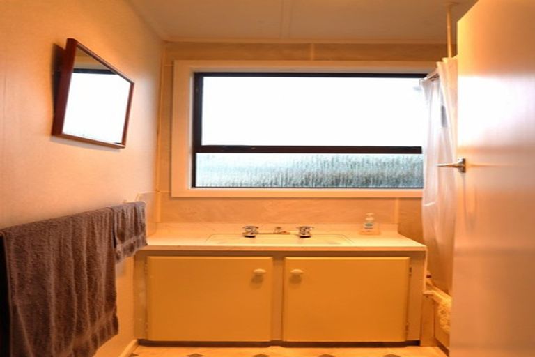 Photo of property in 24 Taward Street, Oamaru North, Oamaru, 9400