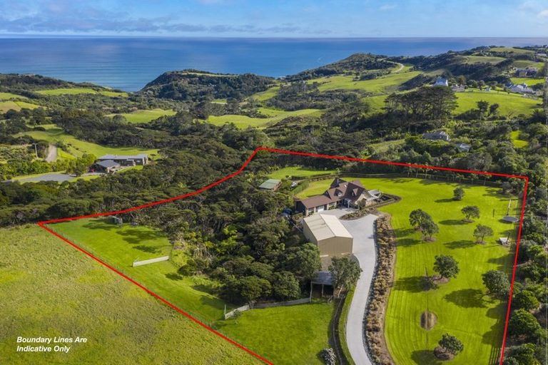 Photo of property in 563 Oaia Road, Muriwai, Waimauku, 0881