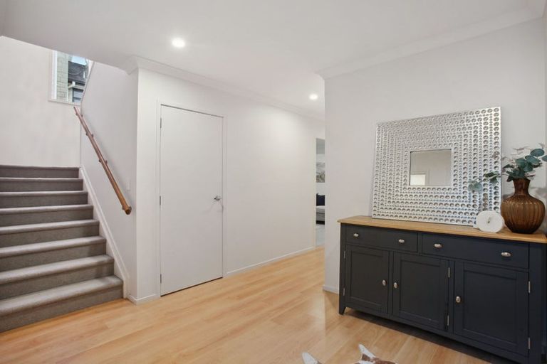 Photo of property in 202j Mellons Bay Road, Mellons Bay, Auckland, 2014